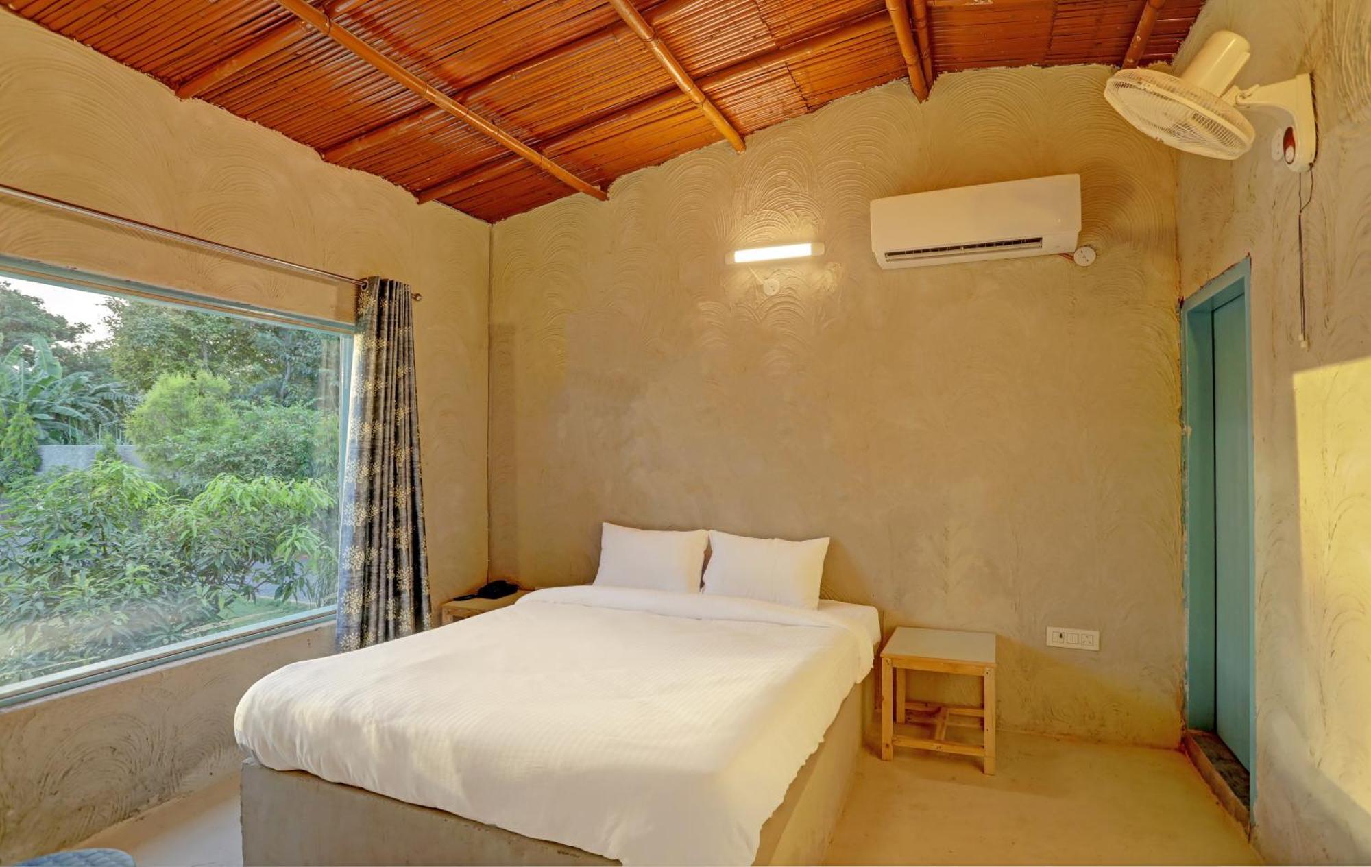 Hotel O The Mud House Bhundsi Buitenkant foto