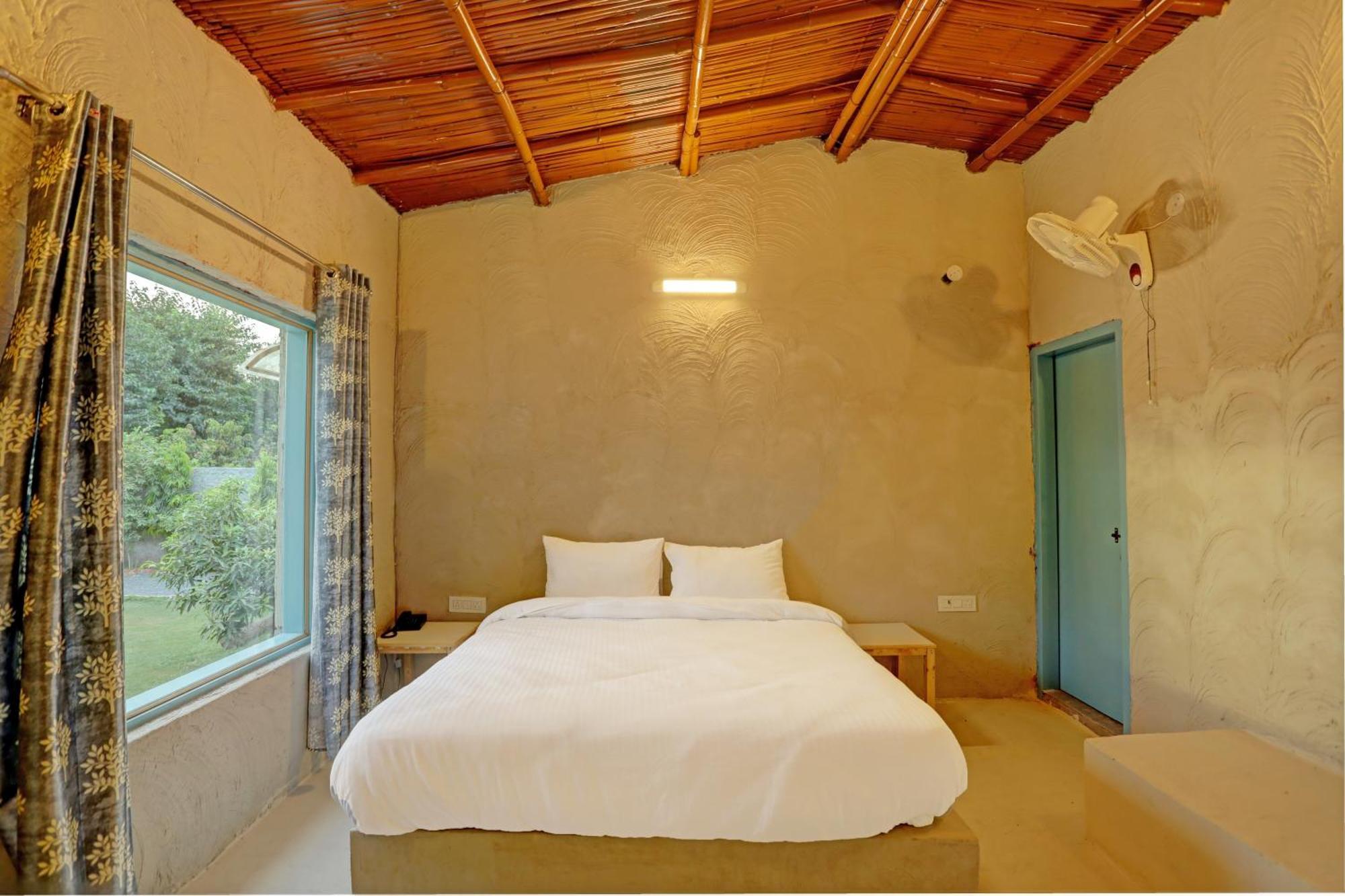 Hotel O The Mud House Bhundsi Buitenkant foto