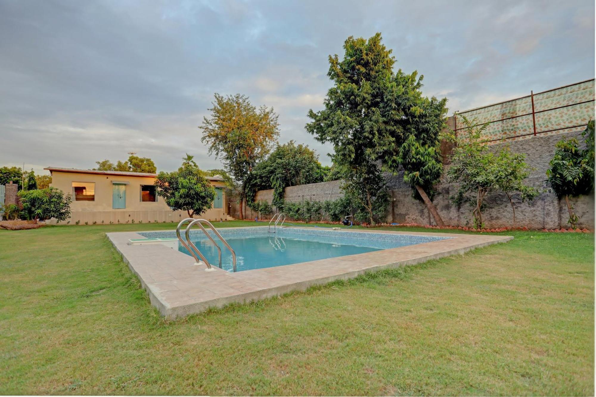 Hotel O The Mud House Bhundsi Buitenkant foto