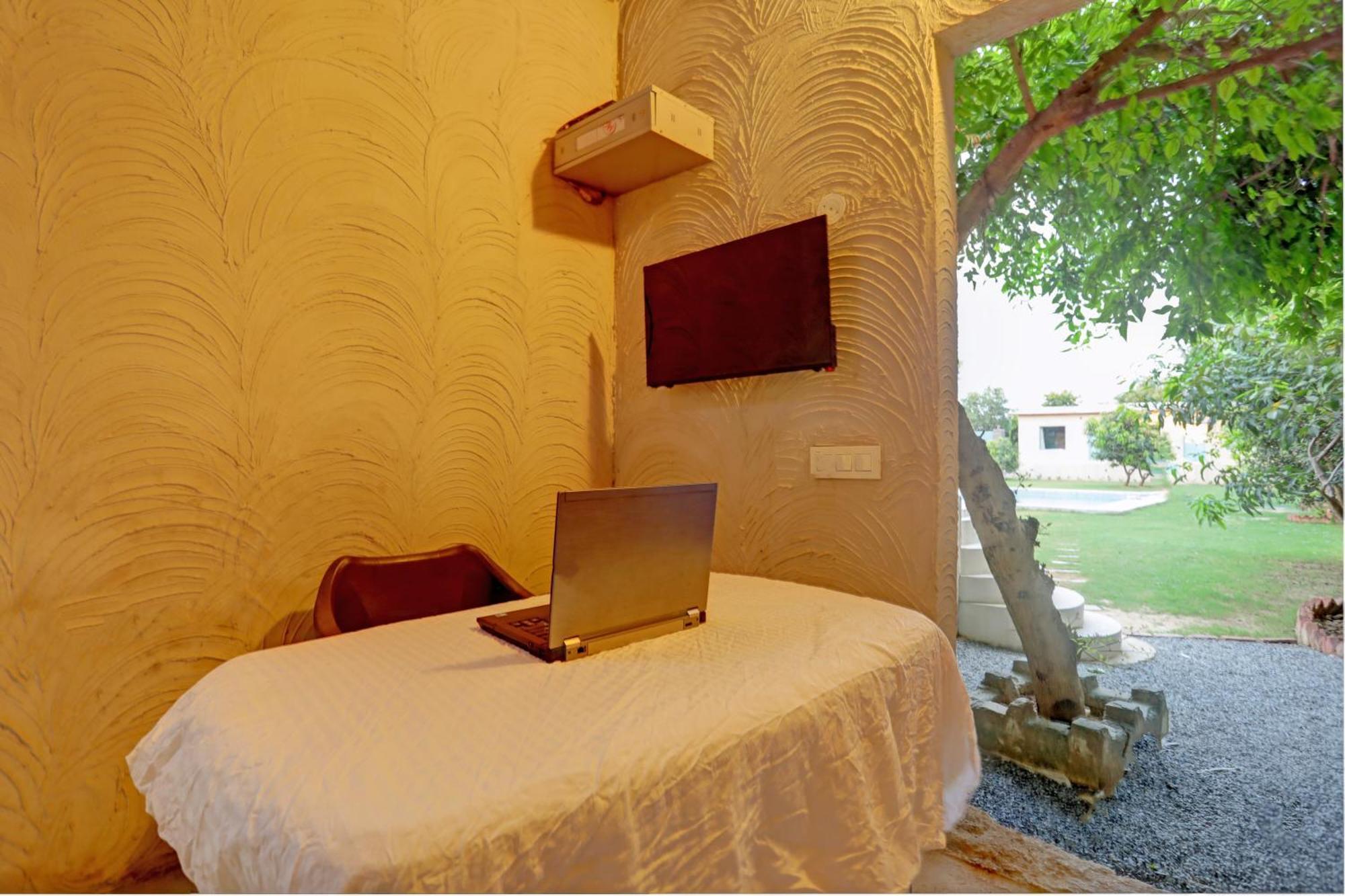 Hotel O The Mud House Bhundsi Buitenkant foto